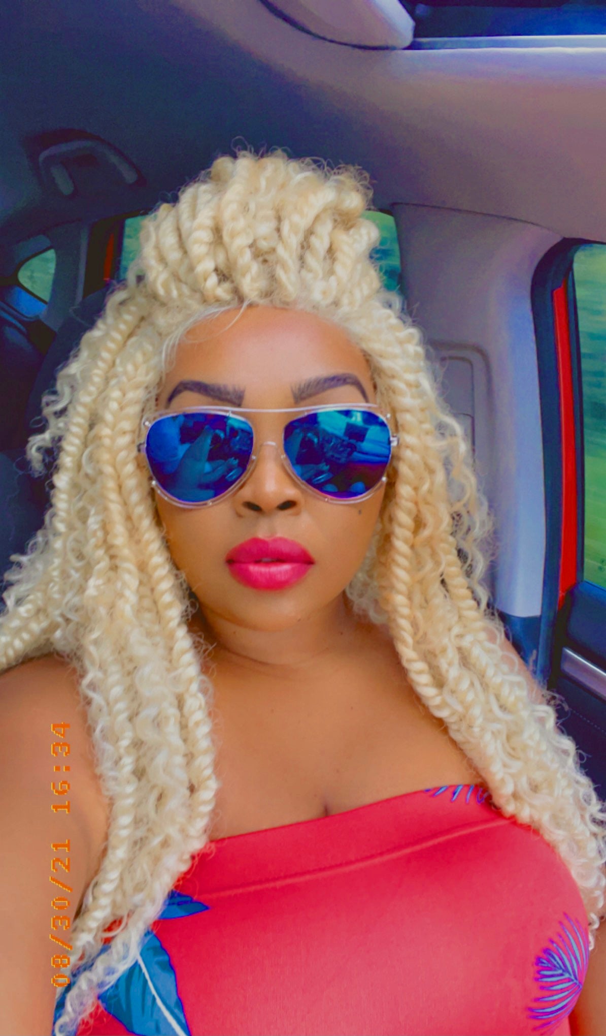 Blonde twists